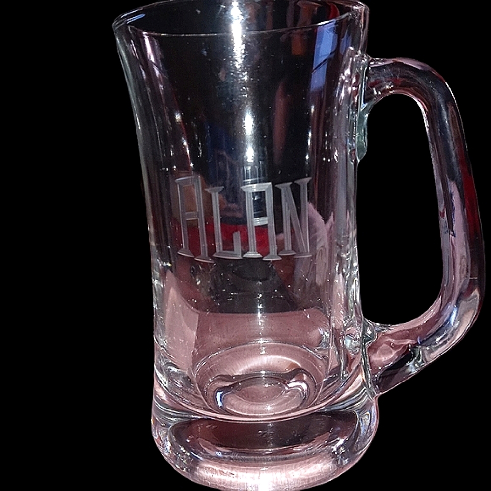 Personalized Etched Glass Large Beer Mug with name "Alan"